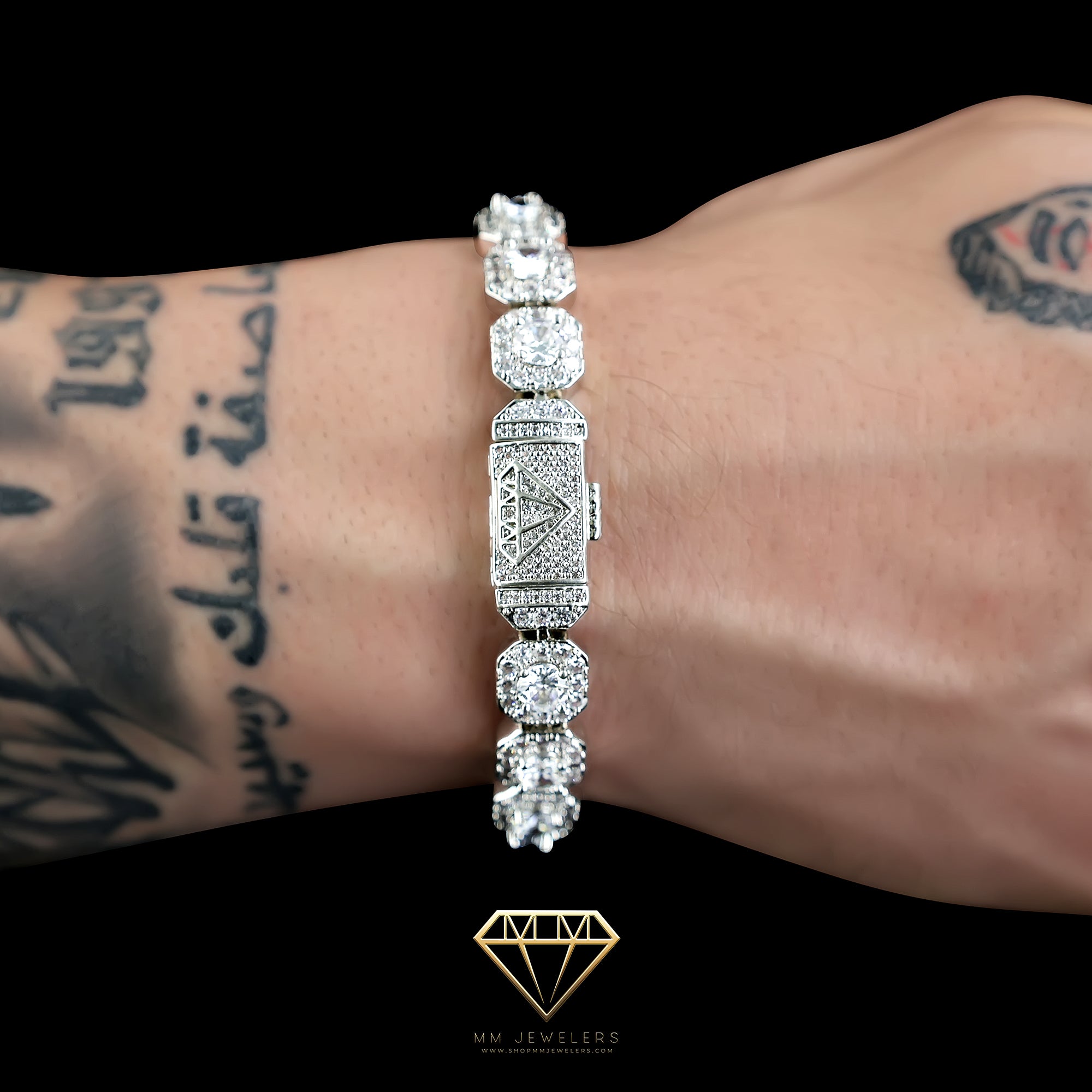 専用Mob Collaboration Bracelet Konstantino Dome Sterling Silver and 18K Yellow Gold Mother