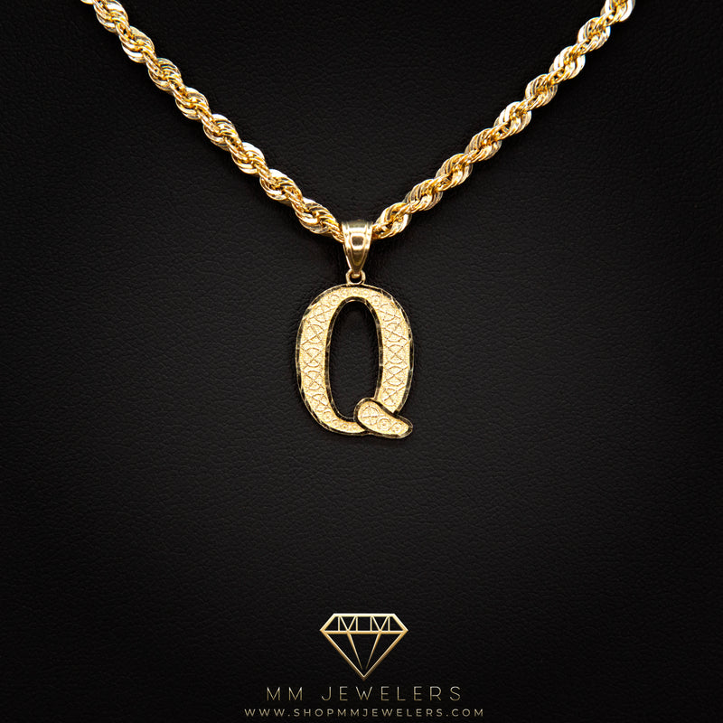 Large Letter Pendant & Box Chain in 10k Gold A-Z