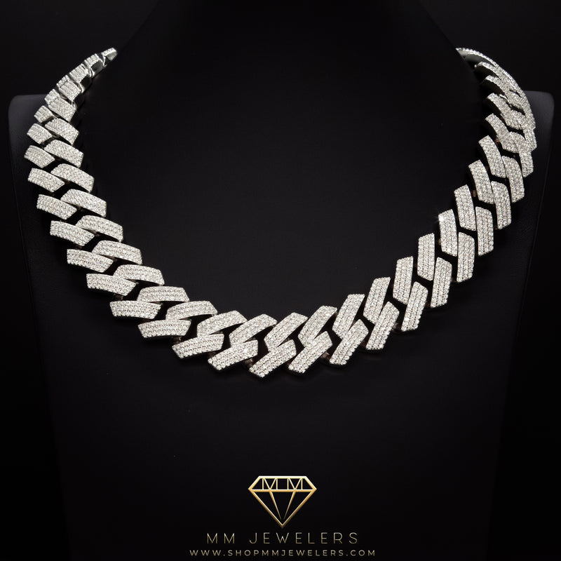 VVS 22mm Prong Link Necklace