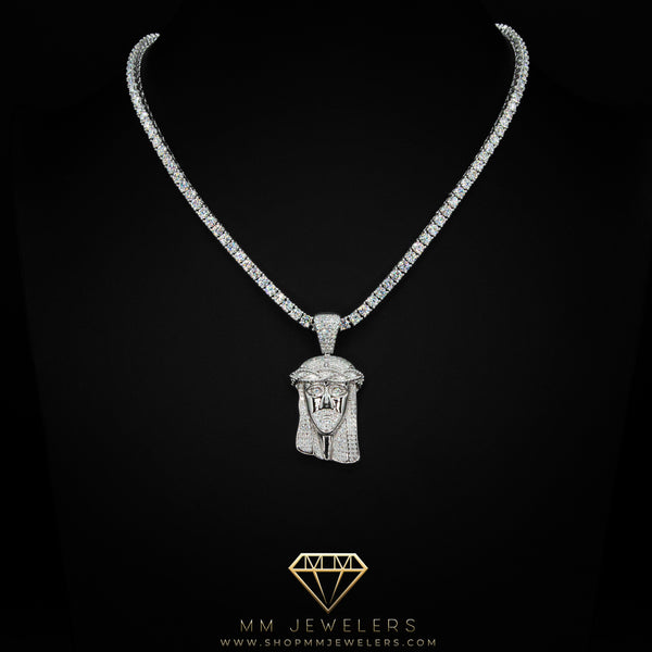 VVS Jesus Pendant in White Gold