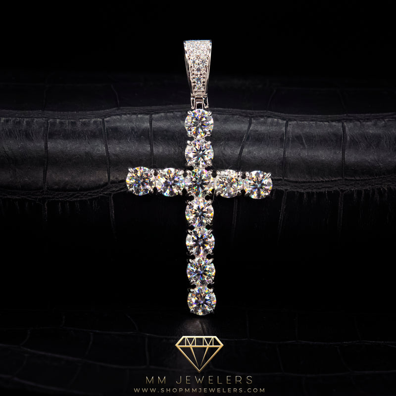 VVS Large Cross Pendant