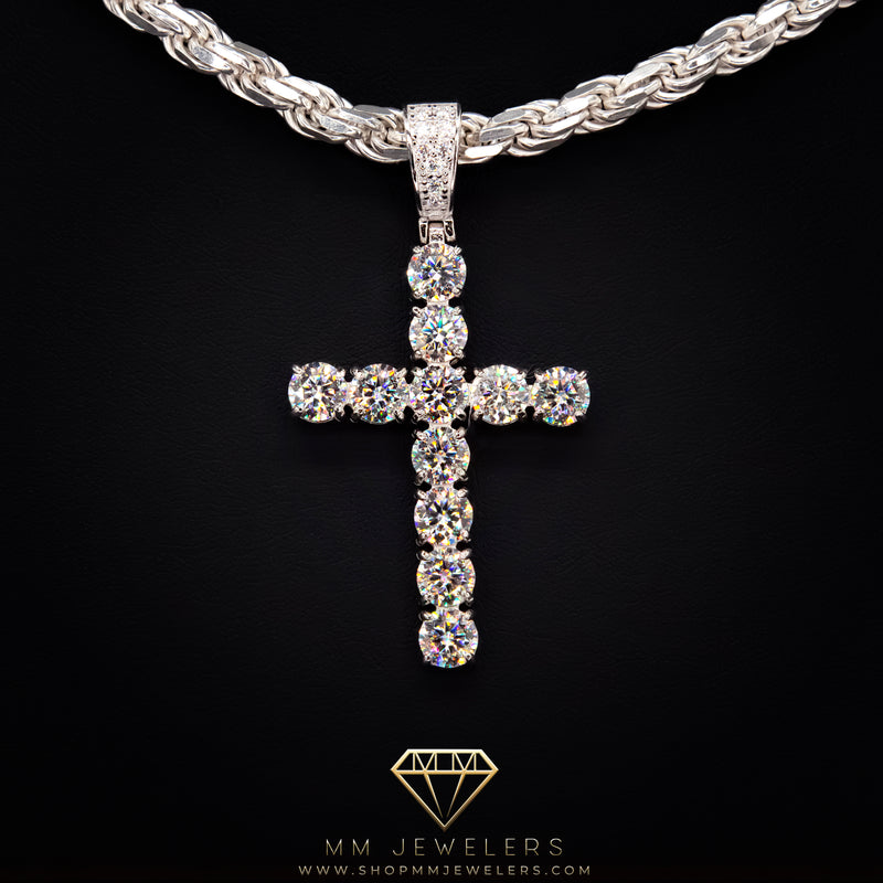 VVS Large Cross Pendant