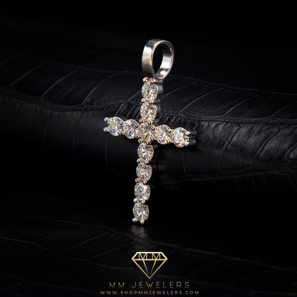 VVS Cross Pendant