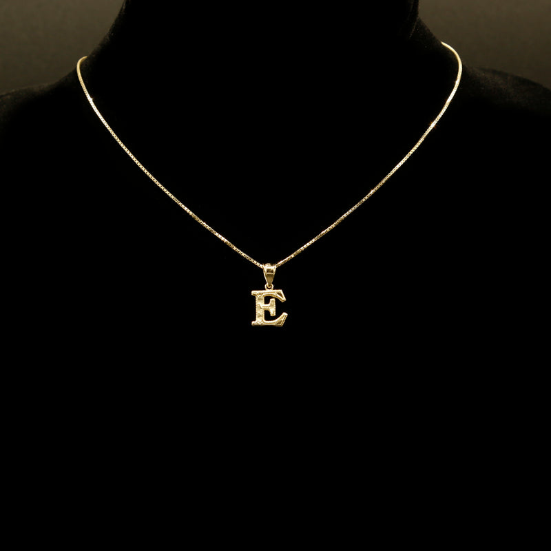 Letter Pendant & Box Chain in 10k Gold A-Z